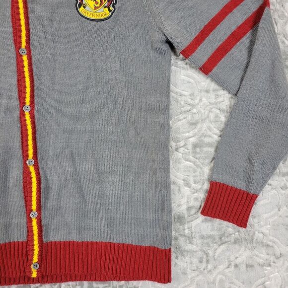 Wizarding World Harry Potter Sweater Adult Medium Gray Gryffindor Cardigan - Picture 7 of 13